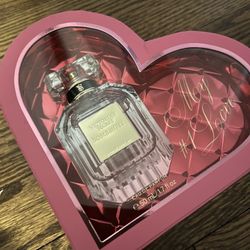 New Valentines Day Gift Victoria’s Secret Bombshell Perfume 1.7 Oz 