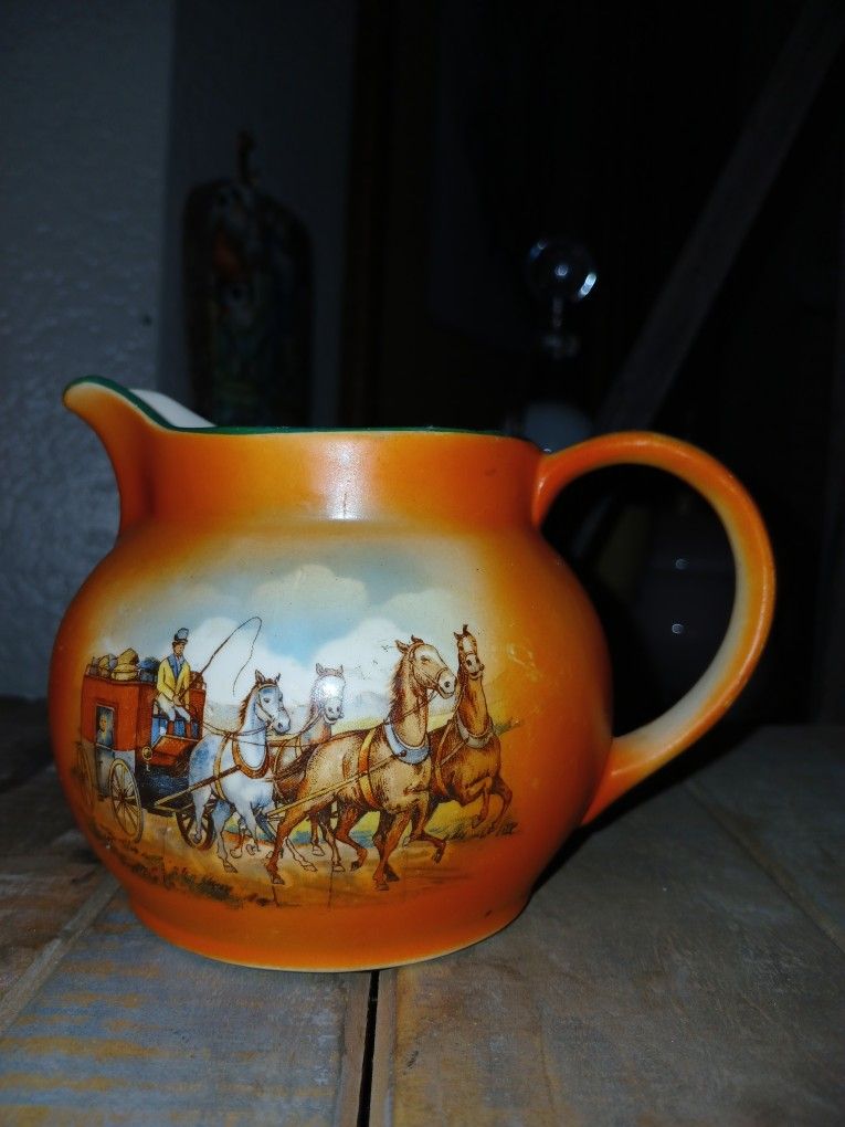Antique Or Vintage Czech Pottery Ornage Handpainted Hunting Scene