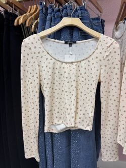 Soft Floral Long Sleeve Top