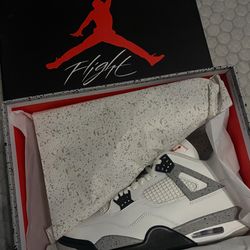 Jordan 4 Retro White Cement 