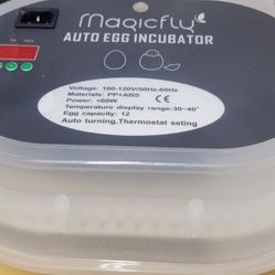Magicfly Auto Egg Incubator + Egg Candler