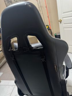 Gaming chair