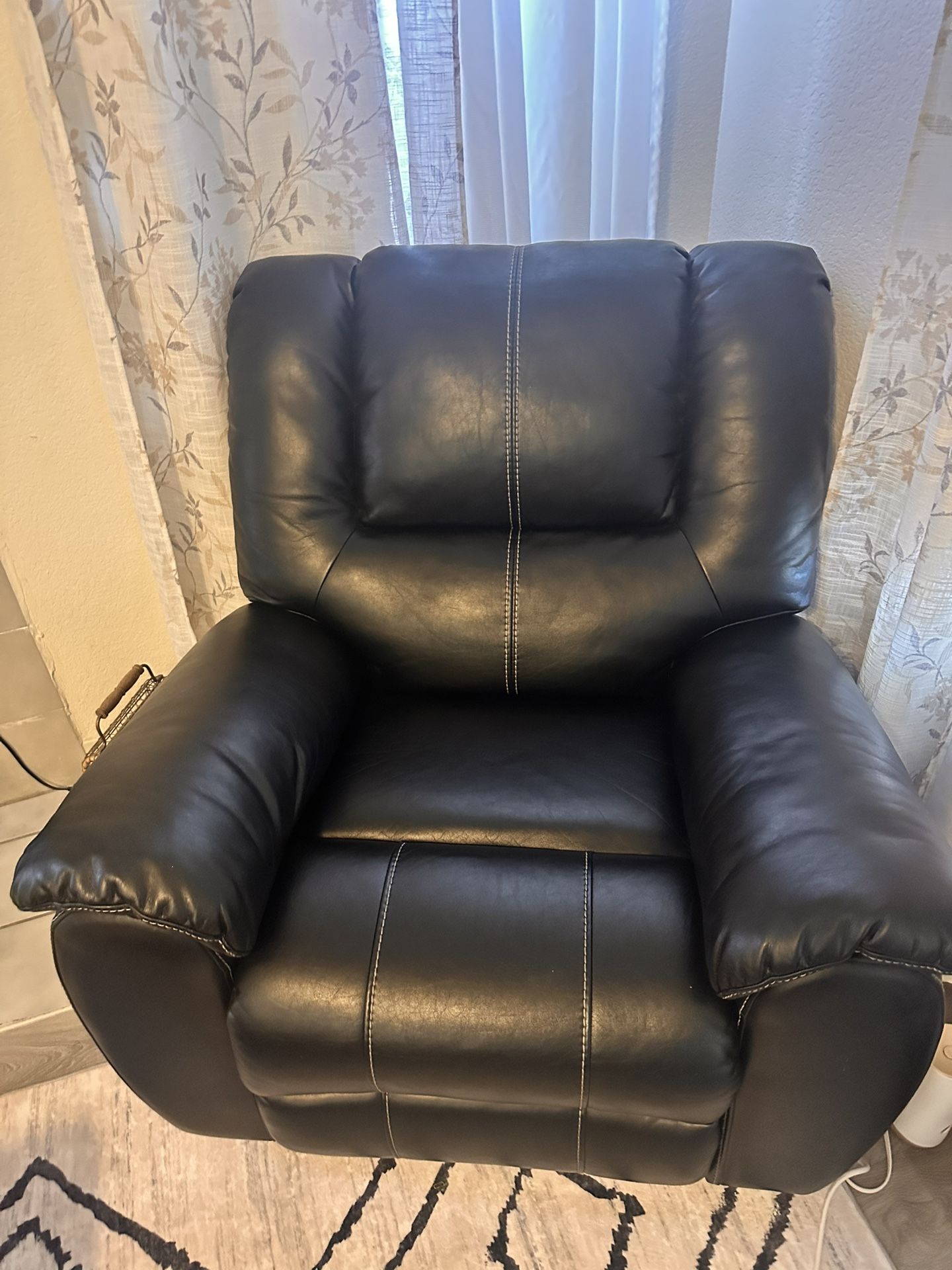Black leather Rocking Recliner