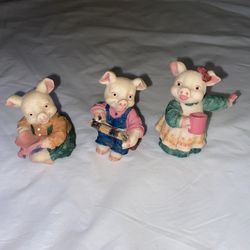 Three Little Miniature Pigs Figures Reading Drawing Teaching