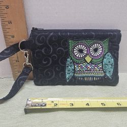 Blacknook Owl Wristlet
