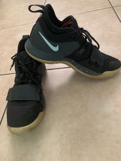 Nike shoes