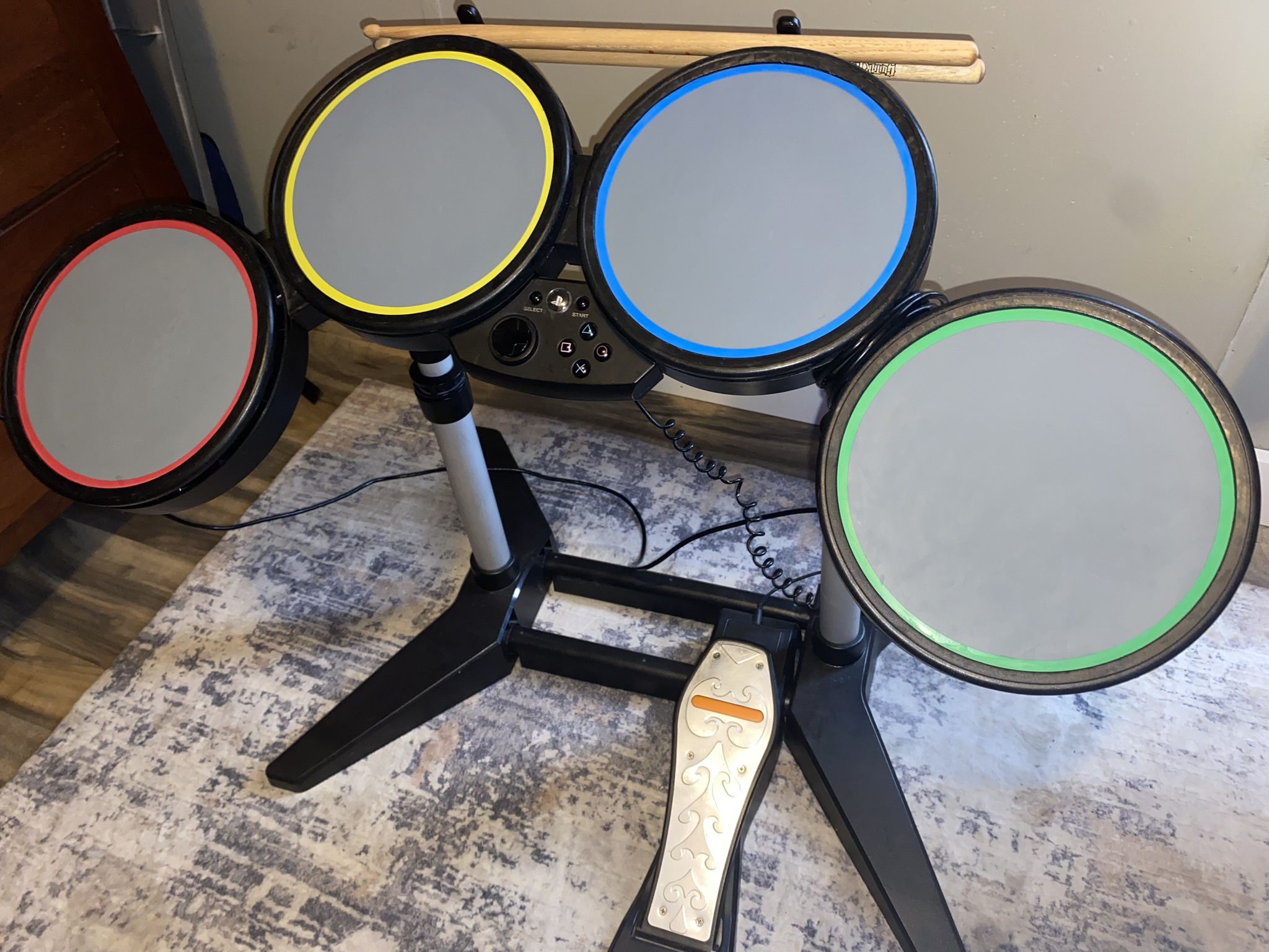 Rock Band Bundle With Ps4 for Sale in Stuyvsnt Plz, NY OfferUp
