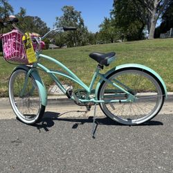 Brand New Electra Three Speed cruiser 