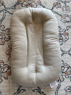Snuggle me organic