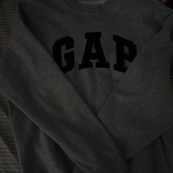 Gap Crewneck 