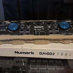 Numark dj controller