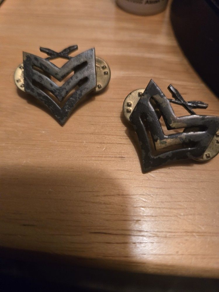Various Military Buckles, Buttons, Pins And More