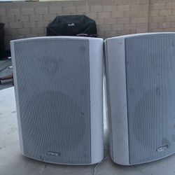 Speakers Take Classic