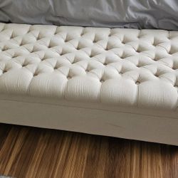 Large Square Tufted Ottoman - biege