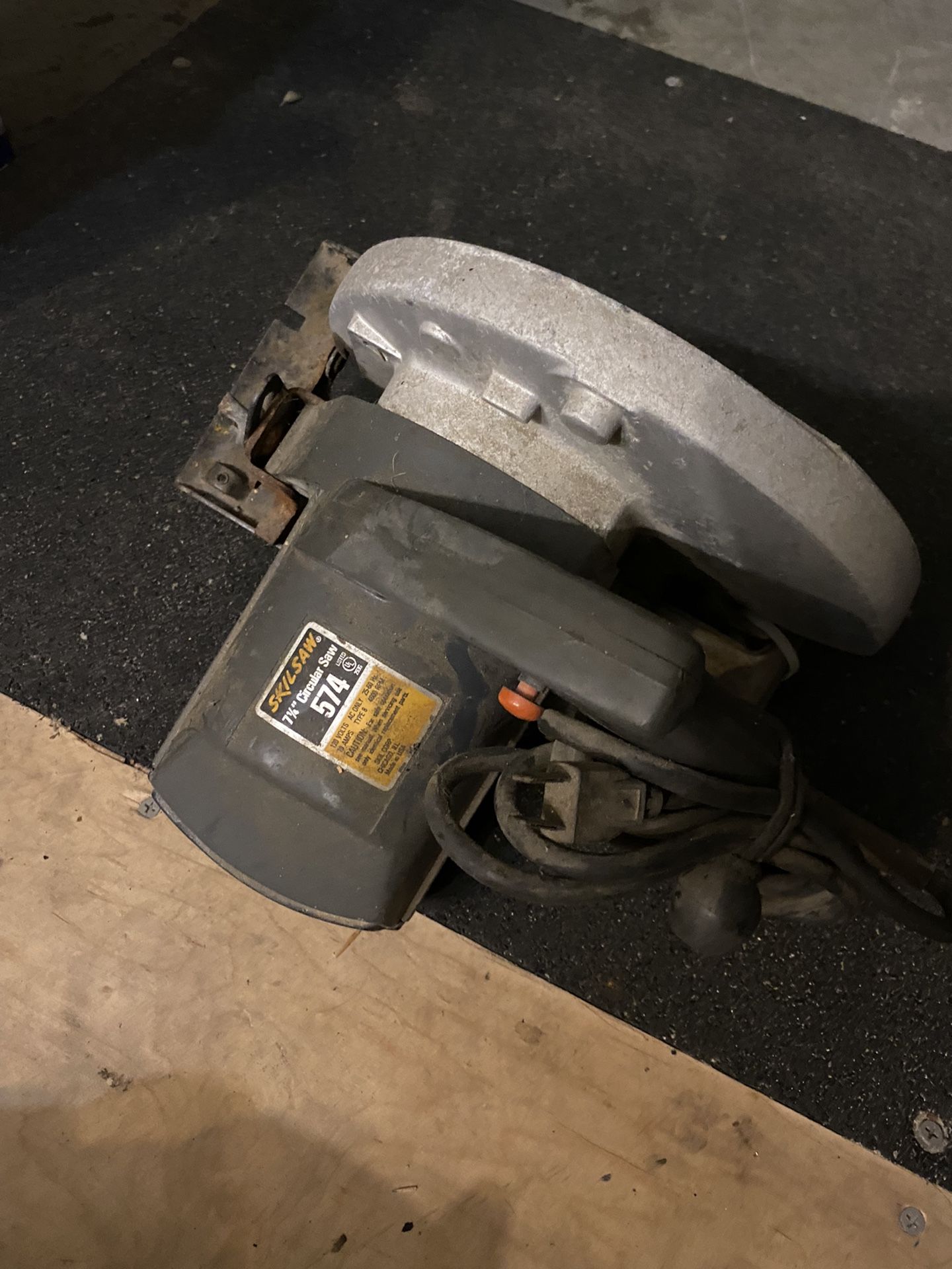 SKILSAW circular Saw