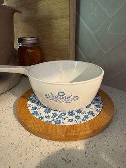 Vintage Corning ware blue cornflower