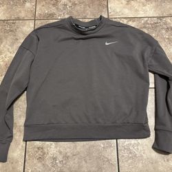 Nike Small Sweater Top 