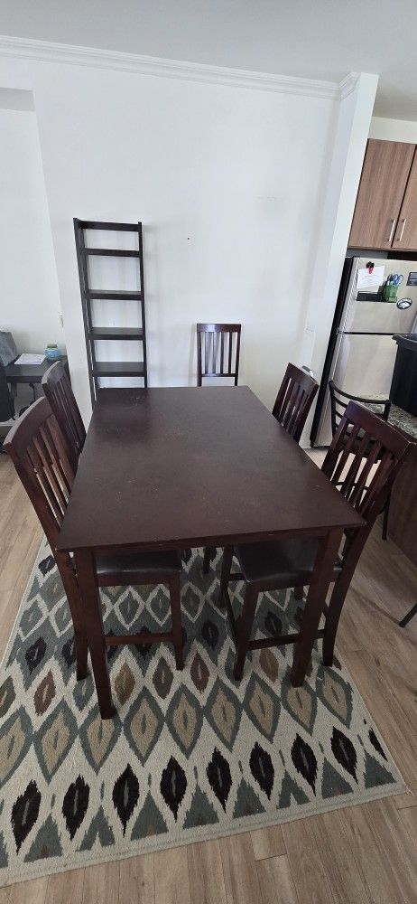 Dining Room Table With 6 Chairs