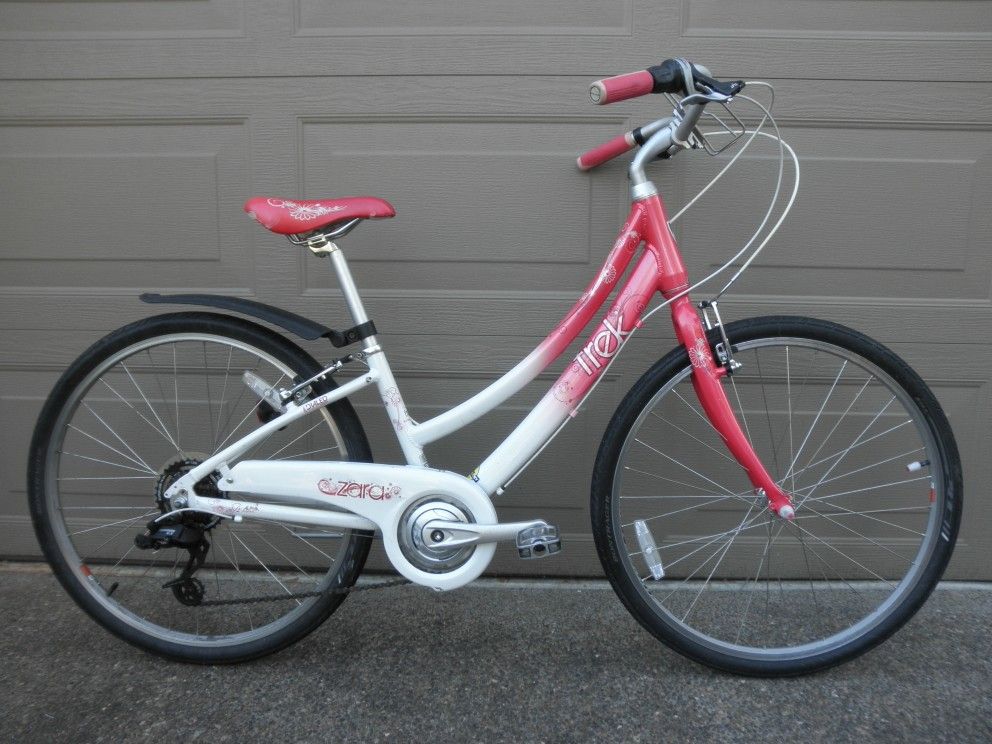 Halfords sales cafe bike