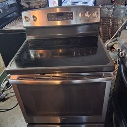 GE Stainless Glass Top Range (Stove/Oven) - Can Deliver 
