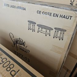 Bolanbrook Table (Set Of 3)