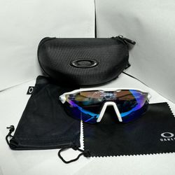 Oakley Radar EV Path White Frame with Prizm Blue Frame