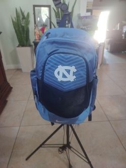 NEW MIKE NORTH CAROLINA UNCTAR HEELS VAPOR POWER BACKPACK NWT SCHOOL INTERLOCKING NC . Logo BA