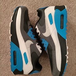 Nike Air Max 90 Size 6 Youth 