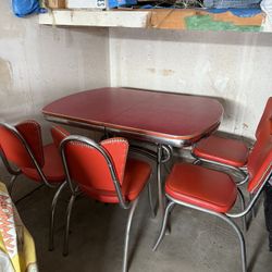 1950s KITCHEN TABLE 