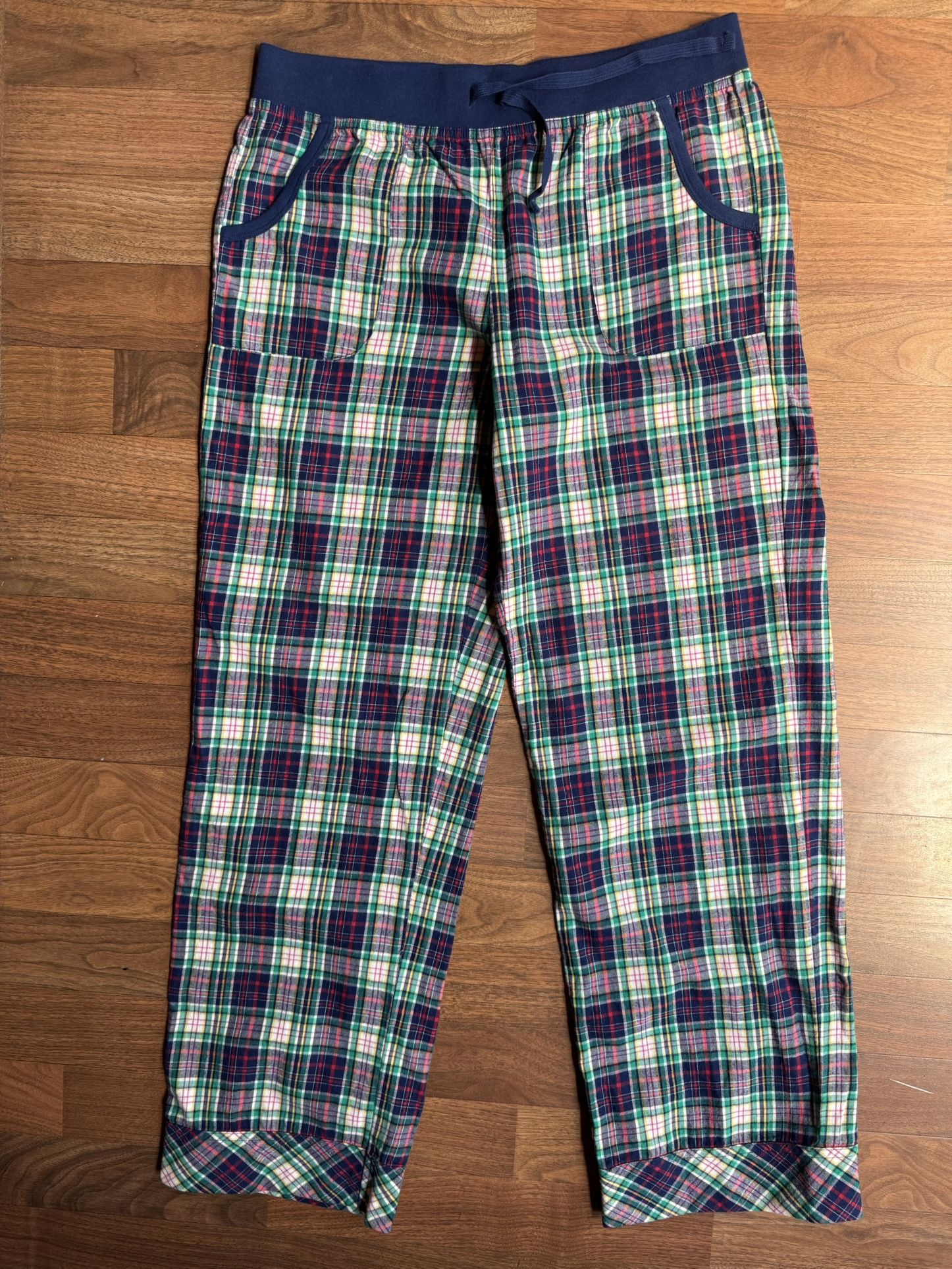 Womens Victoria’s Secret Pajama Pants M Blue Pink Plaid Flannel Pjs Pockets