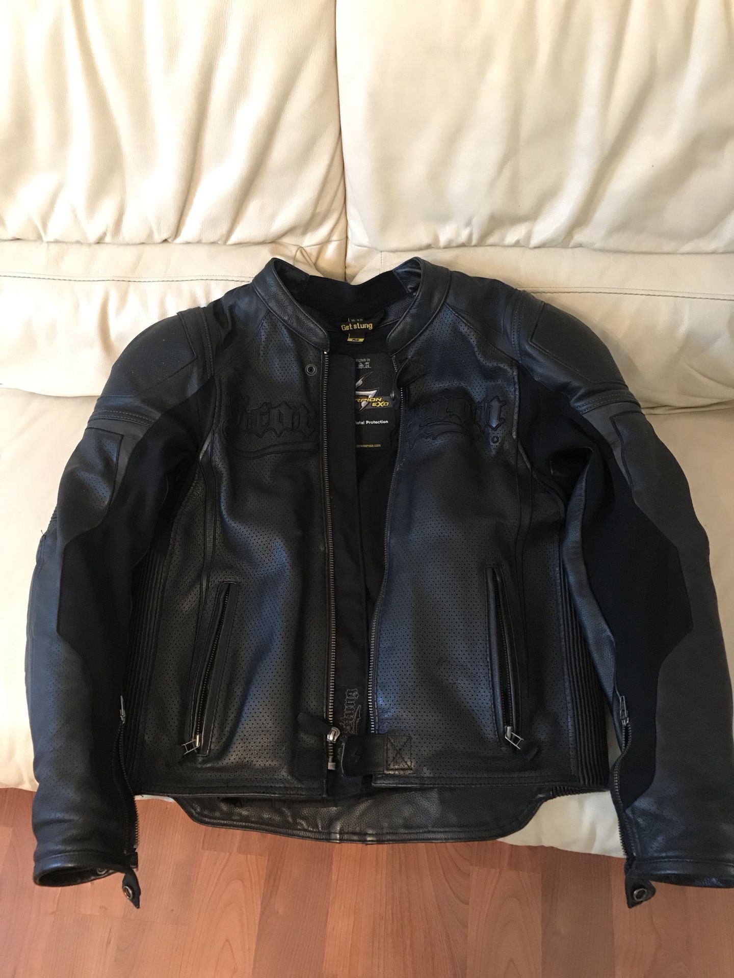 Scorpion Exo Stinger Motorcycle Leather Jacket Medium size