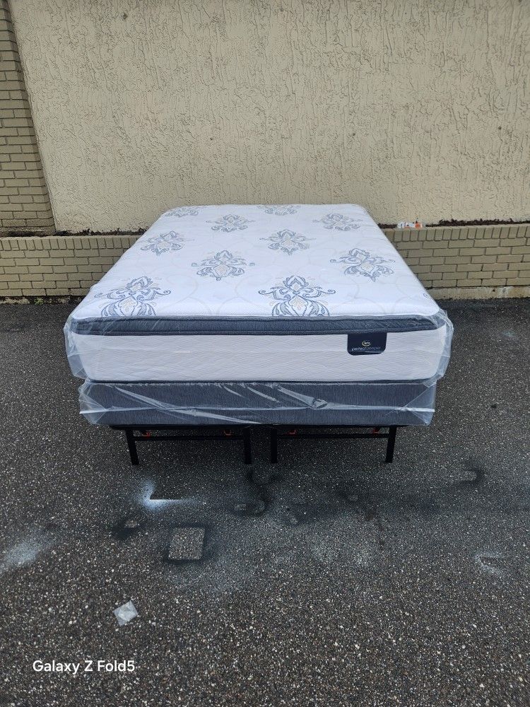 Brand New Queen Size Plush Pillow Top Serta Mattress And Box Spring In Plastic 