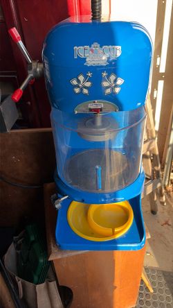 Shaved Ice Machine just in time for Summer