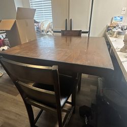 Kitchen Table 