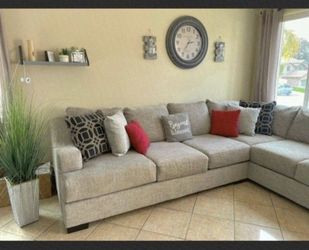 Beautiful beige sectional couch from Jerome’s
