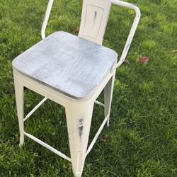 Yongchuang 26" Industrial Metal Barstools Set of 4 Counter Height Bar Stools with Back (Wood Top Low Back, Distressed White)