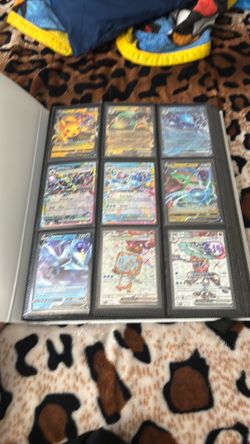 Some Pokémon cards and thinking about selling