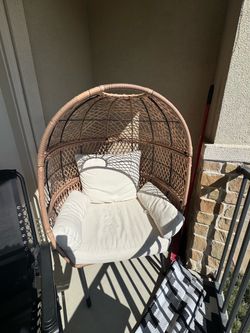 Balcony Egg Chair