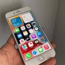 iPhone 8 256gb. Like New And Unlocked! No Tax!