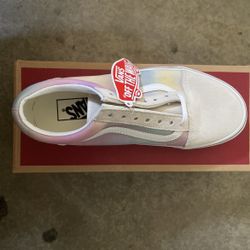 Women’s 6.5 Vans