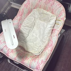 Baby Rocker/bouncer 