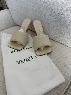 BV shoe