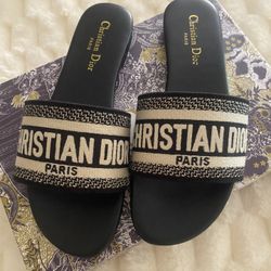 Designer Sandals Di or