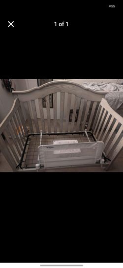 Baby crib