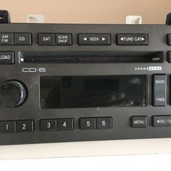 2003 - 2011 Lincoln Town Car AM FM Radio Tape CD Player Receiver 5W1T-18C868-EA