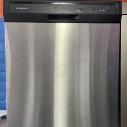 AMANA STAINLESS STEEL DISHWASHER 
