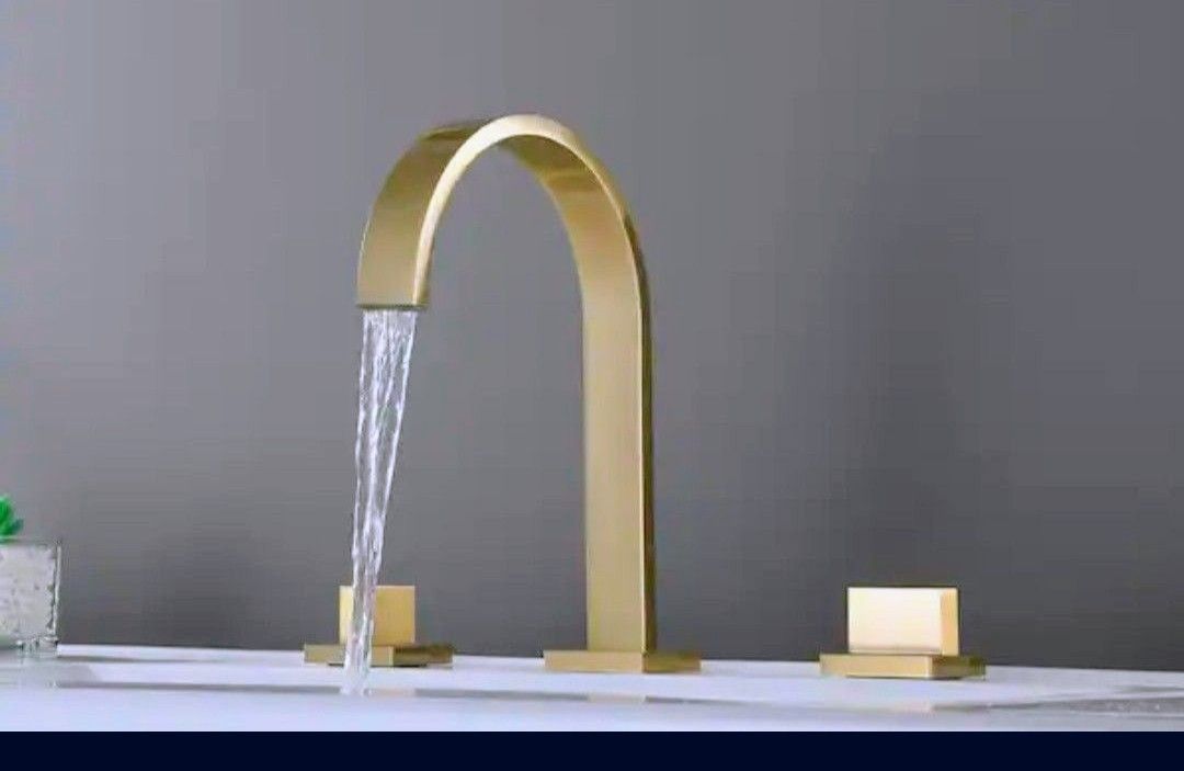 Luxury Sturdy Bathroom Faucet 8" Widespread Dual Handles Solid Brass Brushed Gold