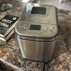 Cuisinart Bread Maker 