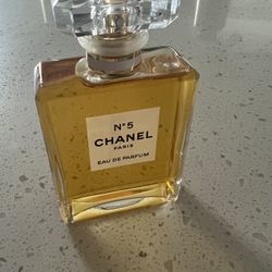 Chanel No 5 Perfume 