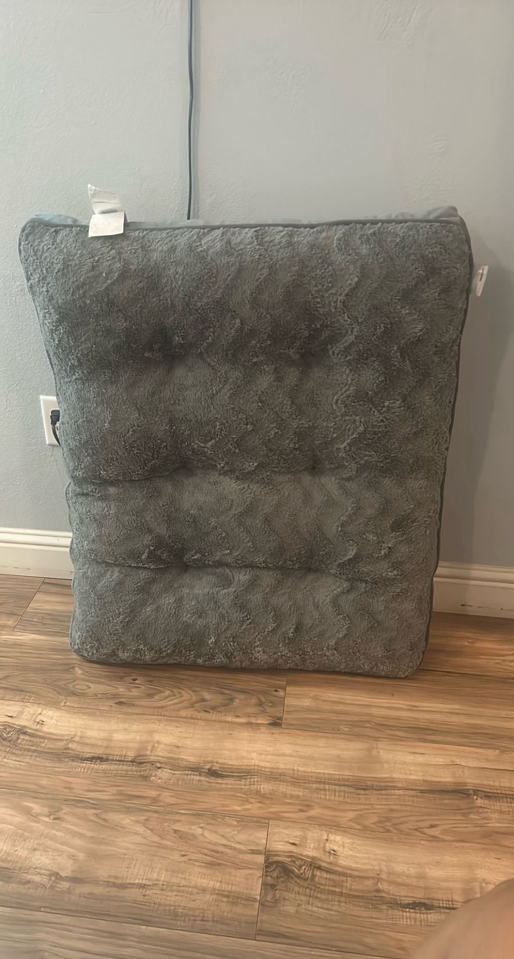 $30 NEW Canine Creations Dog Bed